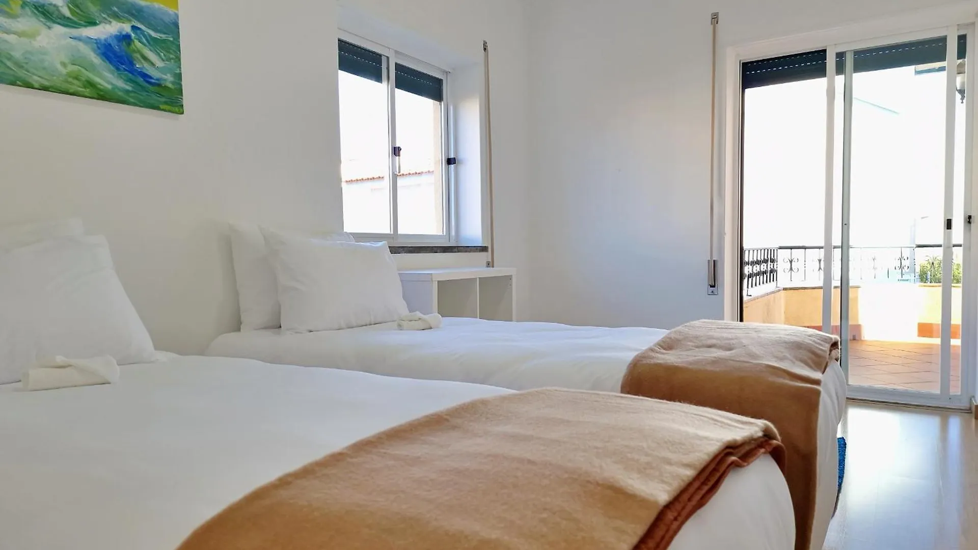 Mbird Rosario Family House Villa Cascais 0*,