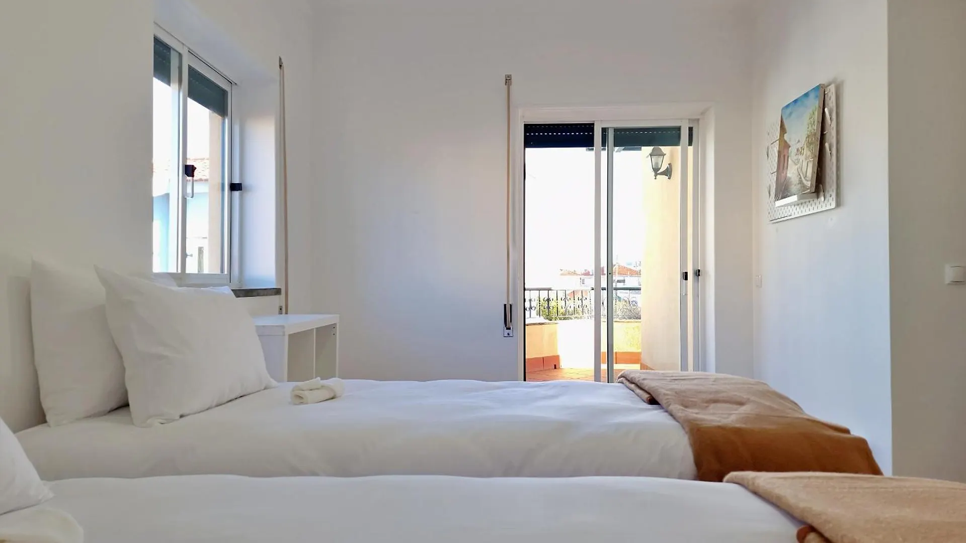 Mbird Rosario Family House Villa Cascais 0*,